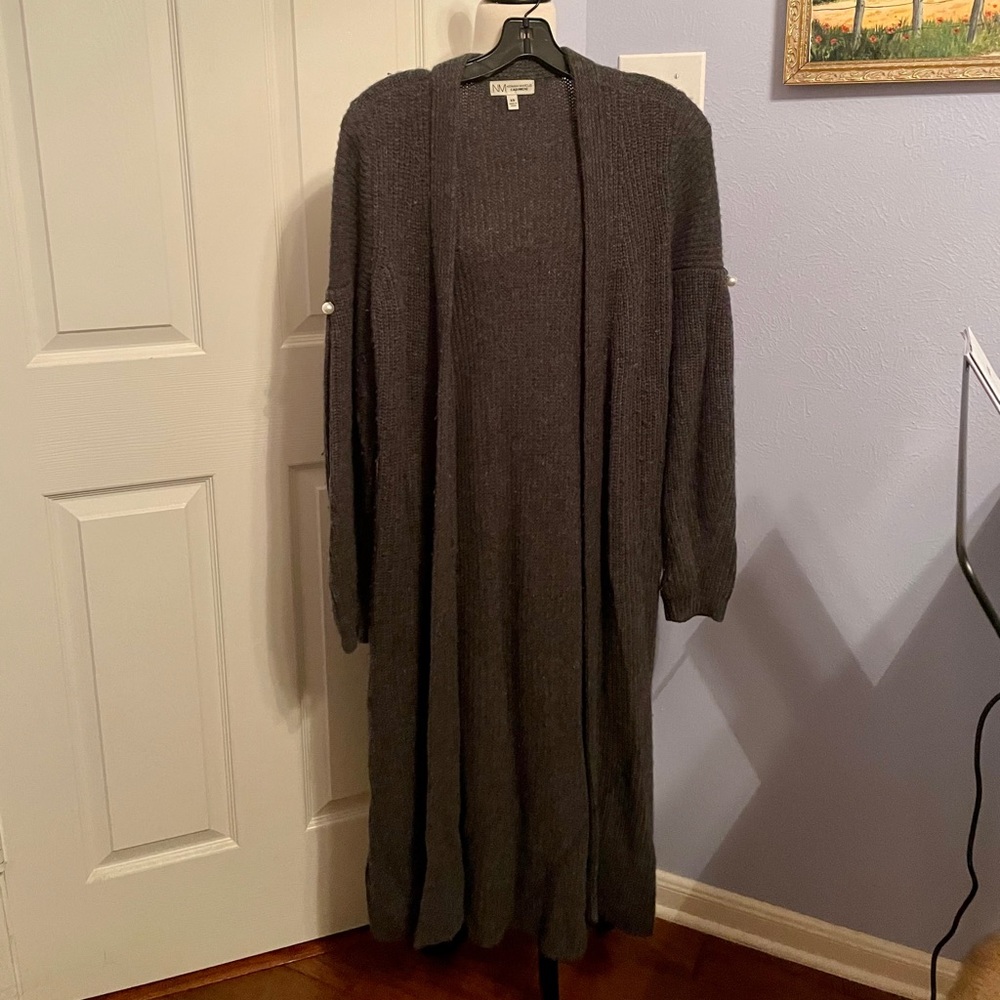 Neiman Marcus cashmere long sweater - XS